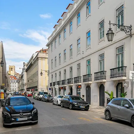 Whome Top-floor In Prime Location * Lisboa