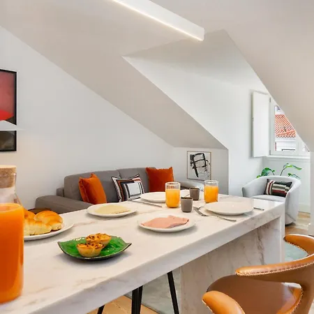 Whome Top-floor In Prime Location شقة Lisboa