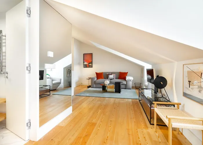 Whome Top-floor In Prime Location Apartament *